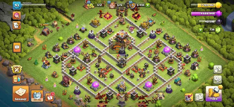 TOWNHALL 11 ALMOST MAX